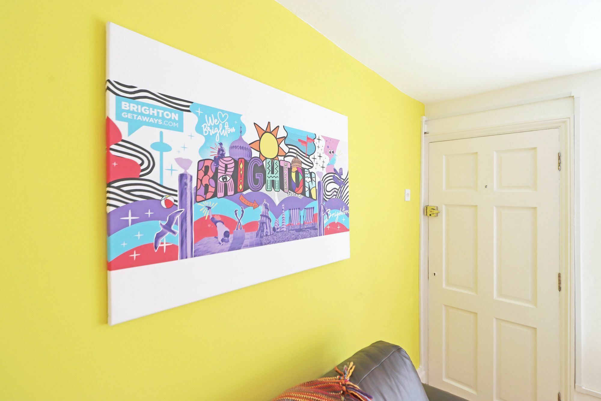 Sunny - By My Getaways - Free Parking Apartment *